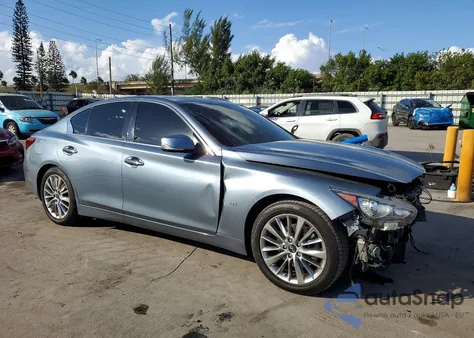 2019 Infiniti Q50 Luxe z USA, uszkodzony, nr VIN JN1EV7APXKM518529